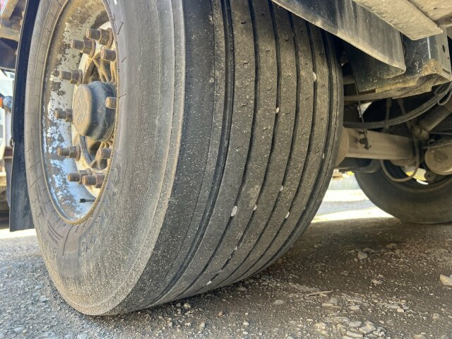 Schwarzmüller DB Plattform - קרון נגרר צד נופל/ שטוח: תמונה 2 Schwarzmüller DB Plattform - קרון נגרר צד נופל/ שטוח: תמונה 2