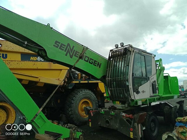 Sennebogen 818-E Umschlagbagger - 83 Ton - mit Greifer - מחפר גלגלים: תמונה 1 Sennebogen 818-E Umschlagbagger - 83 Ton - mit Greifer - מחפר גלגלים: תמונה 1