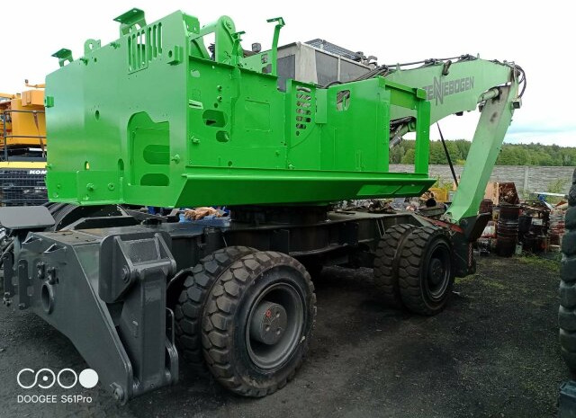 Sennebogen 818-E Umschlagbagger - 83 Ton - mit Greifer - מחפר גלגלים: תמונה 3 Sennebogen 818-E Umschlagbagger - 83 Ton - mit Greifer - מחפר גלגלים: תמונה 3