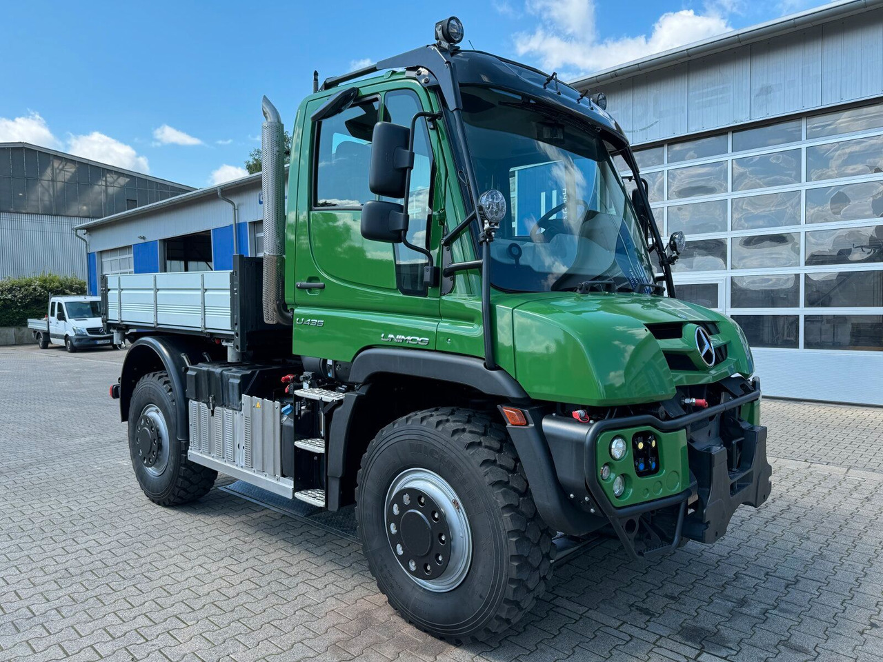 Unimog U435 Kipper mit Reifendruckregelanlage - מזהיר: תמונה 1 Unimog U435 Kipper mit Reifendruckregelanlage - מזהיר: תמונה 1