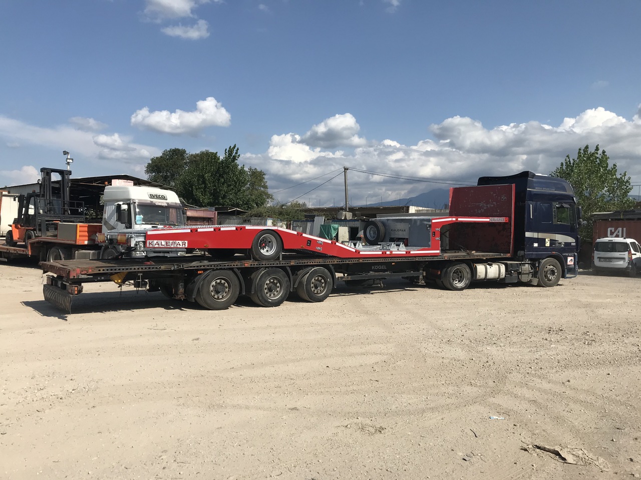 חָדָשׁ סמיטריילר עם מטען נמוך KALEPAR LKW/TRUCK TRANSPORTER: תמונה 8