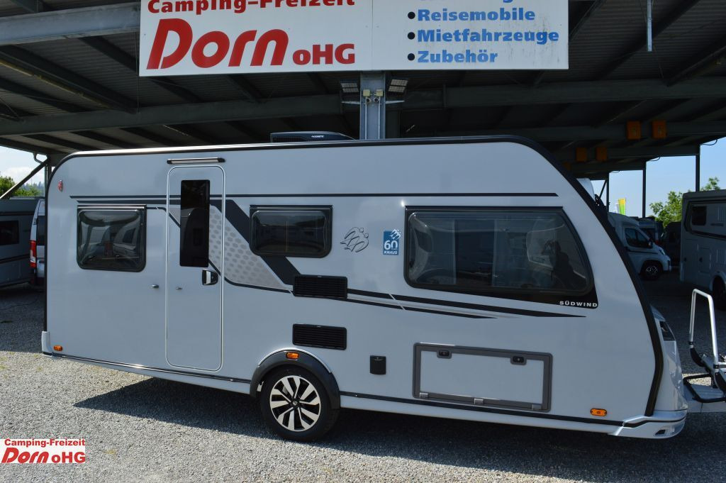 Knaus Südwind 500 EU 60 Years Dachklima - קרוואן נגרר: תמונה 1 Knaus Südwind 500 EU 60 Years Dachklima - קרוואן נגרר: תמונה 1