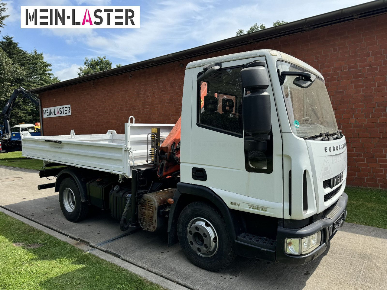 Iveco ML75E16 3 S-Kipper Kran PK 9,4m-550 kg Greifer - כלי רכב מסחרי מזהיר: תמונה 4 Iveco ML75E16 3 S-Kipper Kran PK 9,4m-550 kg Greifer - כלי רכב מסחרי מזהיר: תמונה 4