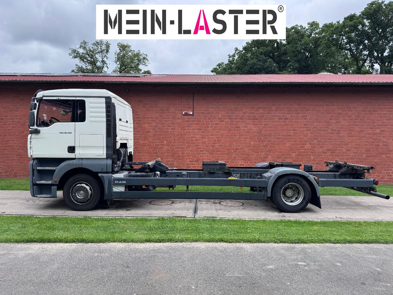 MAN TGA 18.350 BDF 5 Sitzer Klima 209.380 km - מוביל מכולות/ משאית החלפת גוף: תמונה 4 MAN TGA 18.350 BDF 5 Sitzer Klima 209.380 km - מוביל מכולות/ משאית החלפת גוף: תמונה 4