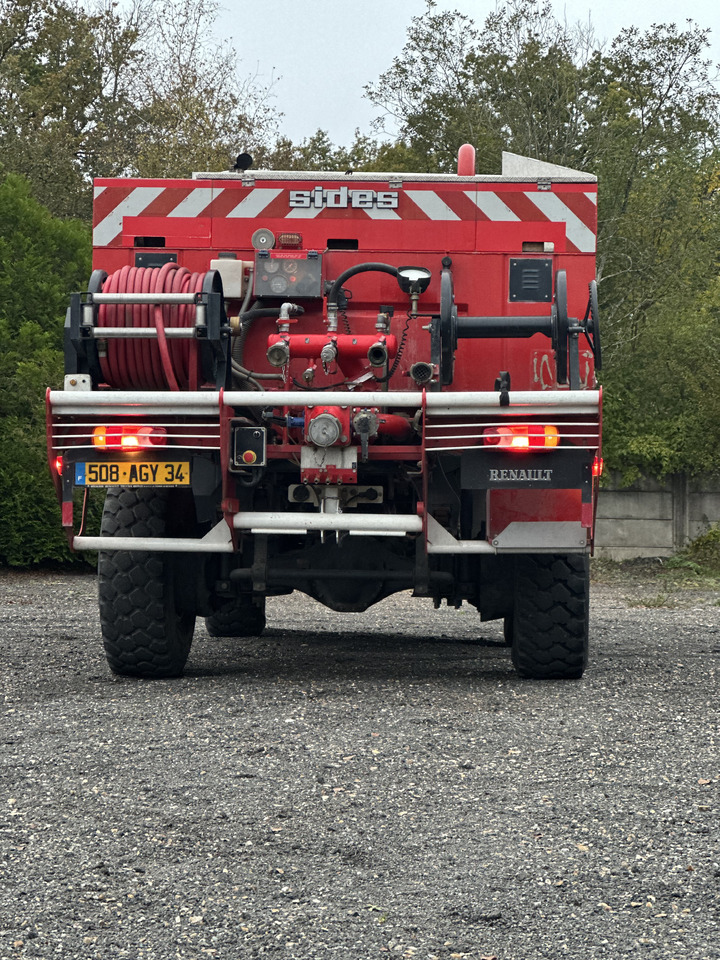 RENAULT Midlum 220 4x4 - משאית אש: תמונה 5 RENAULT Midlum 220 4x4 - משאית אש: תמונה 5