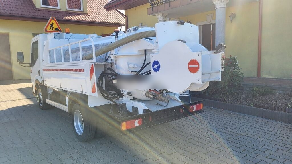 Renault Maxity 140dxi HUVER COMBI - משאית ואקום: תמונה 4 Renault Maxity 140dxi HUVER COMBI - משאית ואקום: תמונה 4