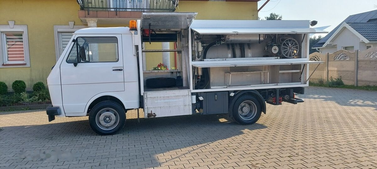 Volkswagen LT55 COMBI HYDRO OIL ADR INOX - משאית ואקום: תמונה 3 Volkswagen LT55 COMBI HYDRO OIL ADR INOX - משאית ואקום: תמונה 3
