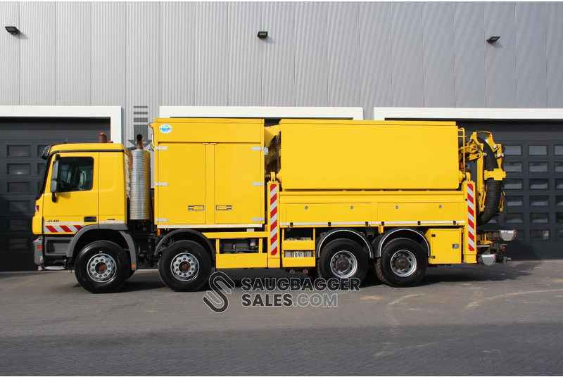 Mercedes-Benz Actros 4148 RIVARD EXVAC Suction Excavator - משאית ואקום: תמונה 2 Mercedes-Benz Actros 4148 RIVARD EXVAC Suction Excavator - משאית ואקום: תמונה 2