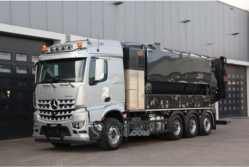Mercedes-Benz NAAKTGEBOREN Vacu-Press 11.000 - משאית ואקום: תמונה 1 Mercedes-Benz NAAKTGEBOREN Vacu-Press 11.000 - משאית ואקום: תמונה 1