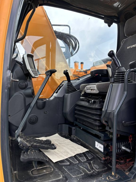 Hyundai HX 145 - מחפר סורק: תמונה 5 Hyundai HX 145 - מחפר סורק: תמונה 5