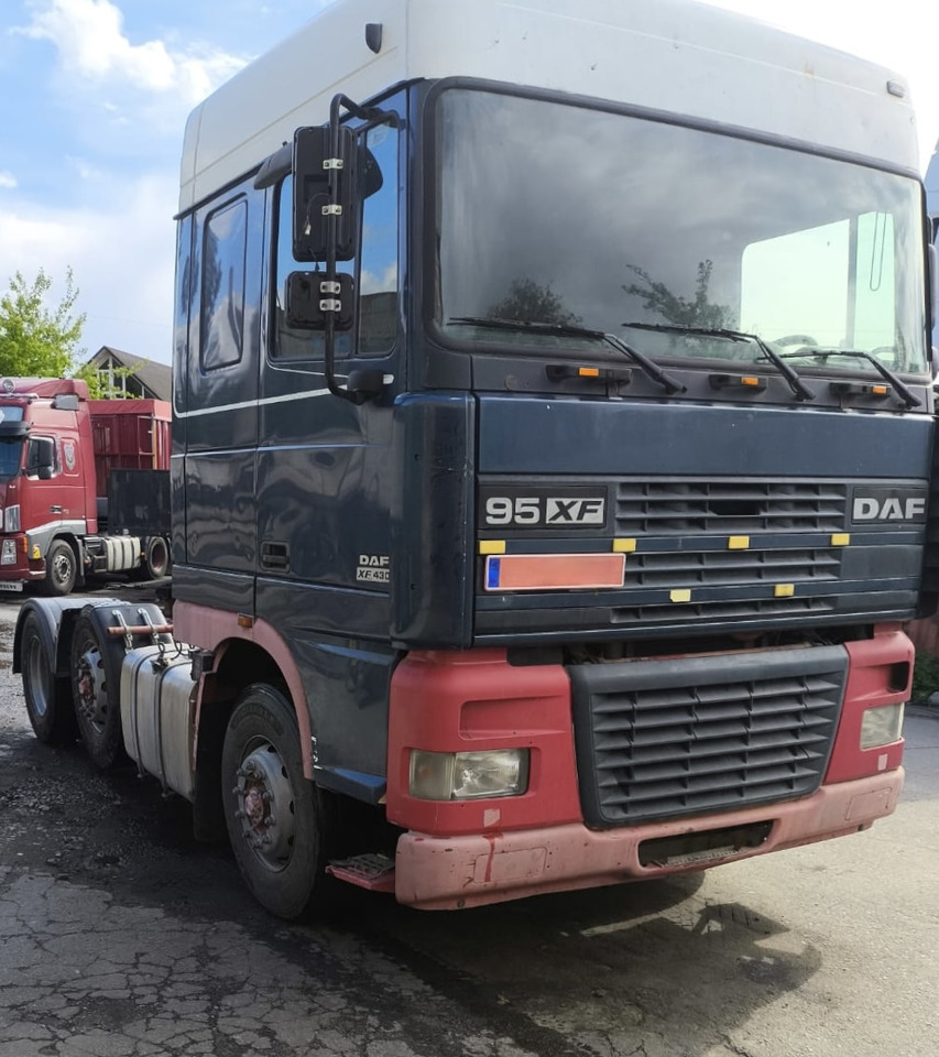 DAF 95.430 - יחידת טרקטור: תמונה 1 DAF 95.430 - יחידת טרקטור: תמונה 1