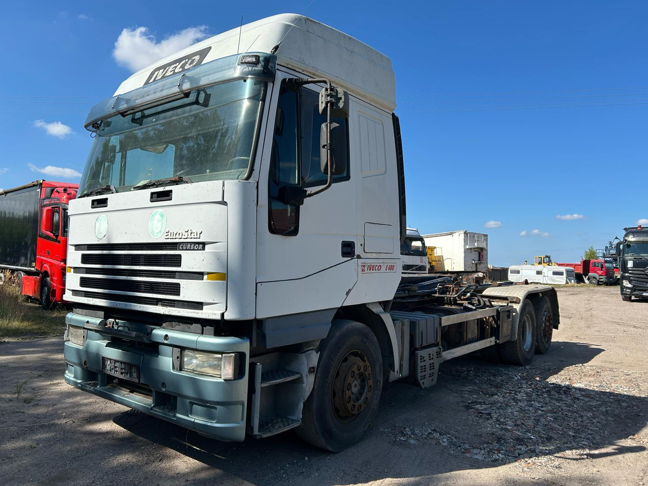 IVECO Eurostar 480 - משאית הרמת וו: תמונה 1 IVECO Eurostar 480 - משאית הרמת וו: תמונה 1