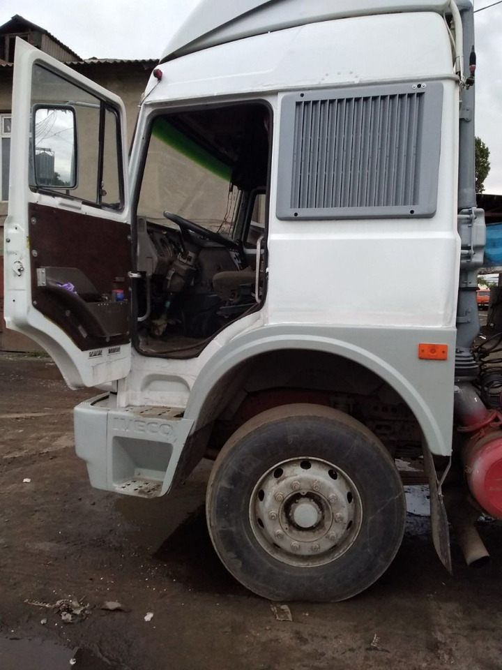 IVECO Turbostar 190.36 - יחידת טרקטור: תמונה 2 IVECO Turbostar 190.36 - יחידת טרקטור: תמונה 2