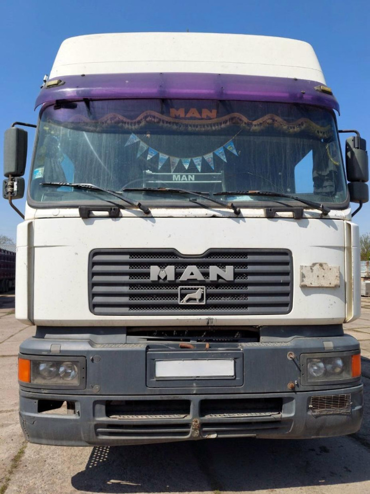 MAN 26.414 - משאית צד נופל/ שטוחה: תמונה 3 MAN 26.414 - משאית צד נופל/ שטוחה: תמונה 3
