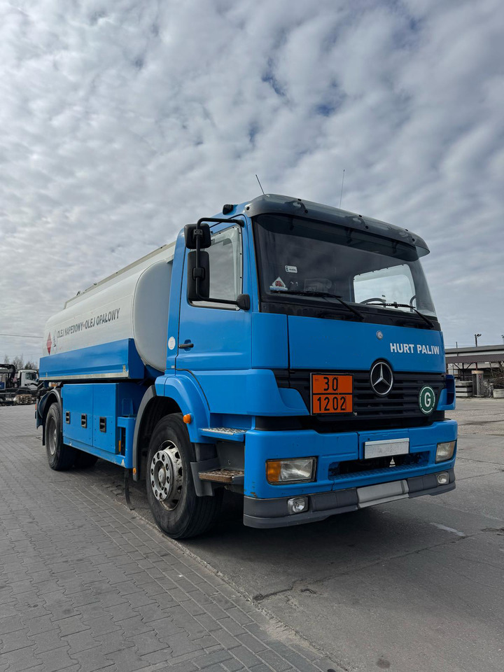 MERCEDES-BENZ Atego 1828 - משאית מכל: תמונה 1 MERCEDES-BENZ Atego 1828 - משאית מכל: תמונה 1