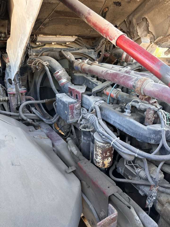 יחידת טרקטור RENAULT Magnum 430: תמונה 18