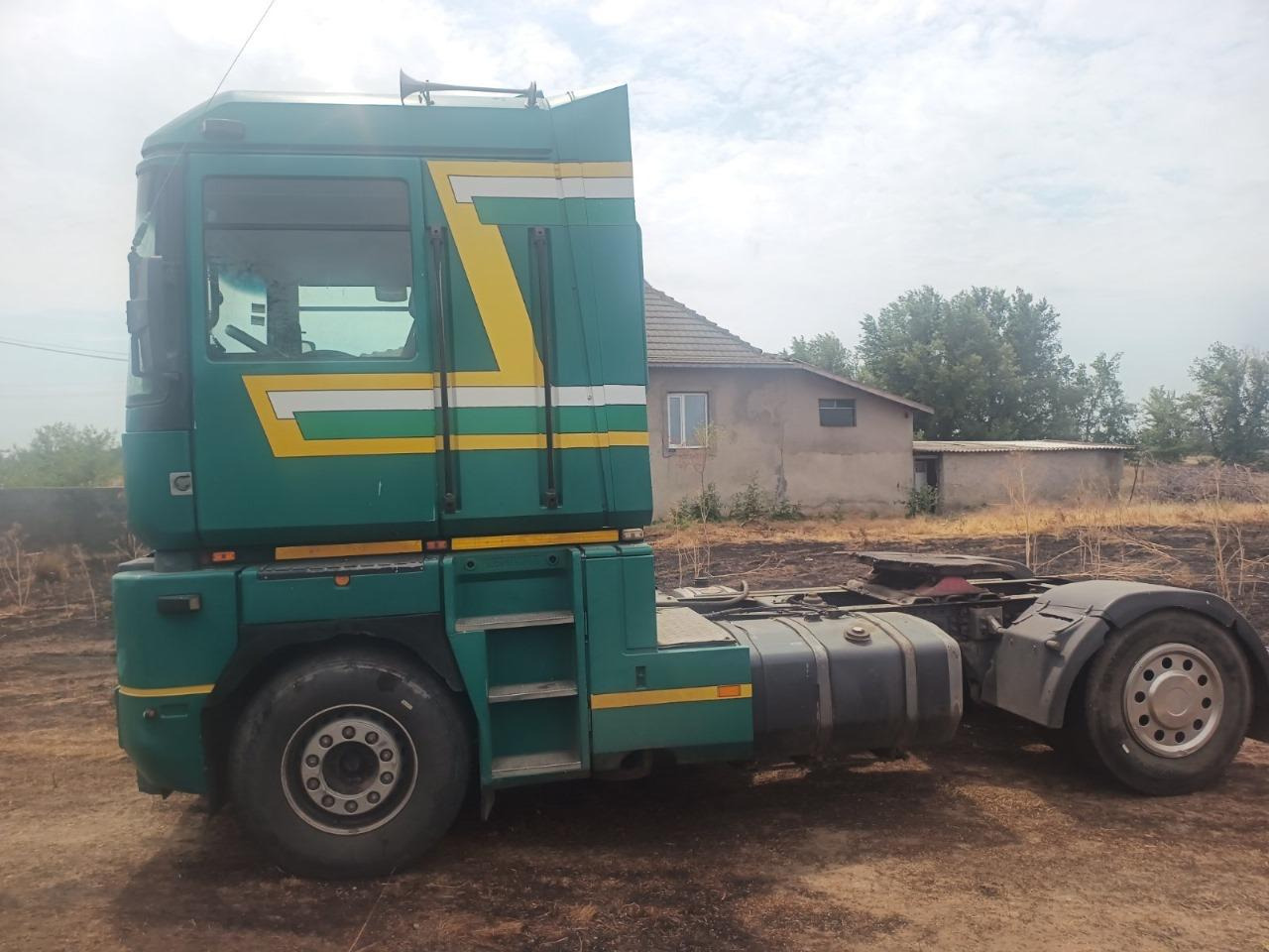 RENAULT Magnum 440 - יחידת טרקטור: תמונה 4 RENAULT Magnum 440 - יחידת טרקטור: תמונה 4