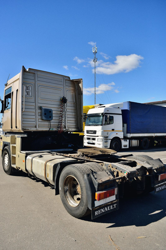 RENAULT Magnum 440 - יחידת טרקטור: תמונה 5 RENAULT Magnum 440 - יחידת טרקטור: תמונה 5