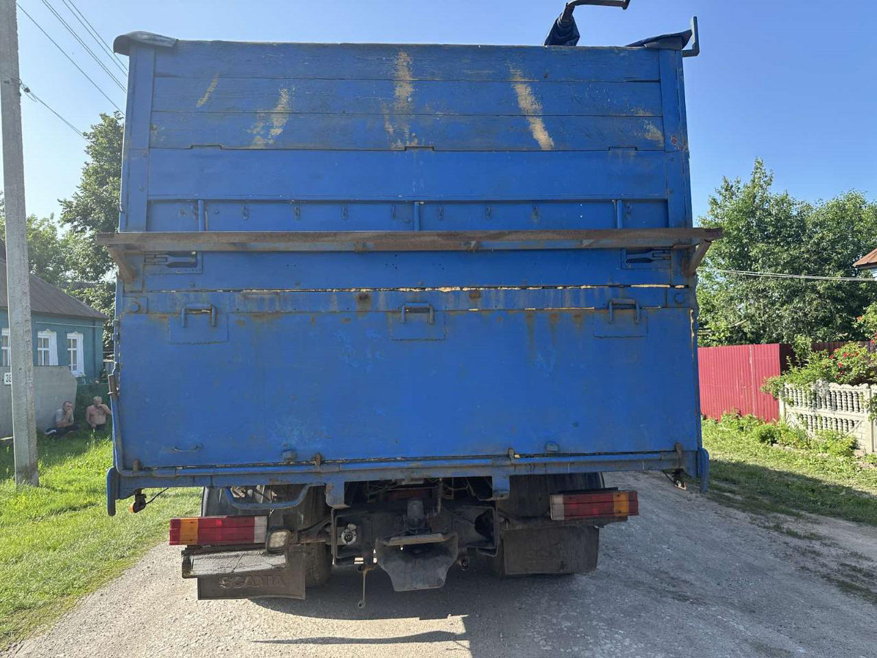 SCANIA 113M.360 - משאית צד נופל/ שטוחה: תמונה 4 SCANIA 113M.360 - משאית צד נופל/ שטוחה: תמונה 4
