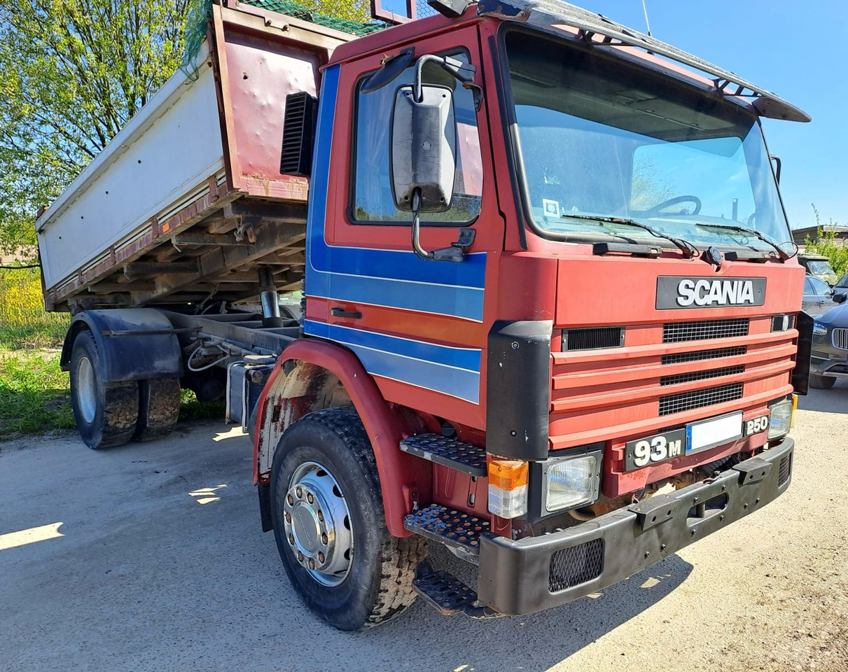 SCANIA 93 - מזהיר: תמונה 1 SCANIA 93 - מזהיר: תמונה 1