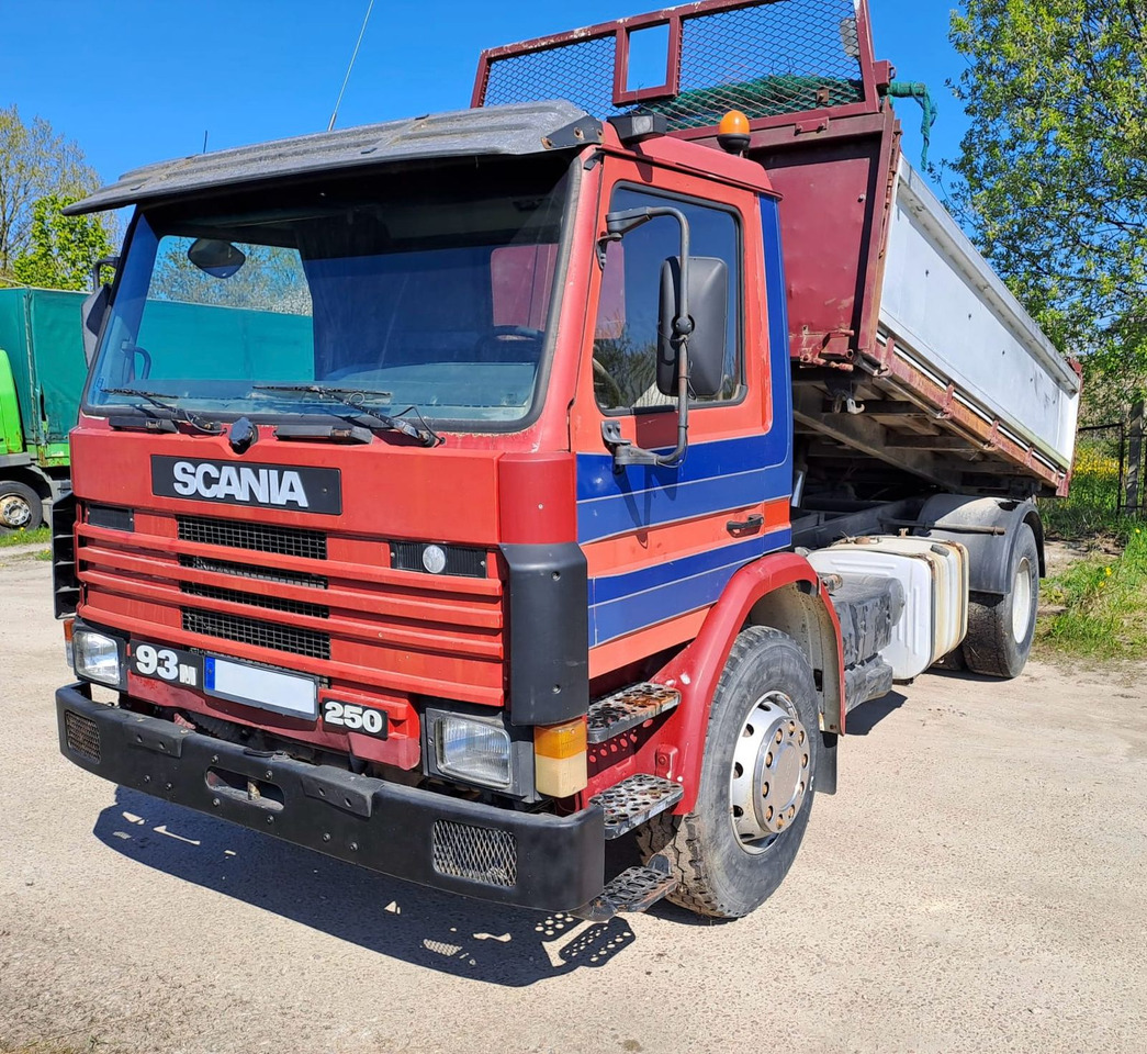 SCANIA 93 - מזהיר: תמונה 2 SCANIA 93 - מזהיר: תמונה 2