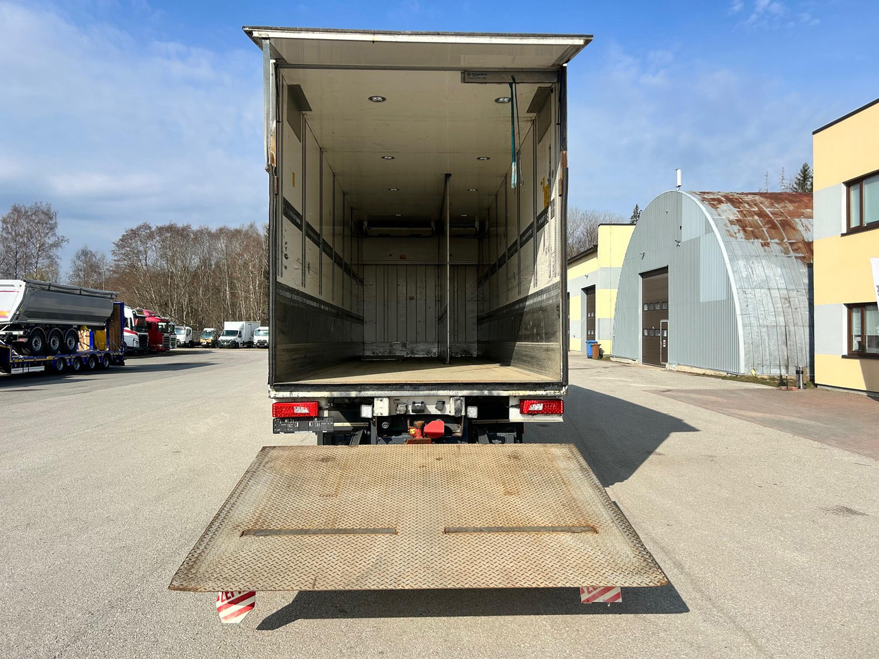 SCANIA G490 - משאית קירור: תמונה 4 SCANIA G490 - משאית קירור: תמונה 4