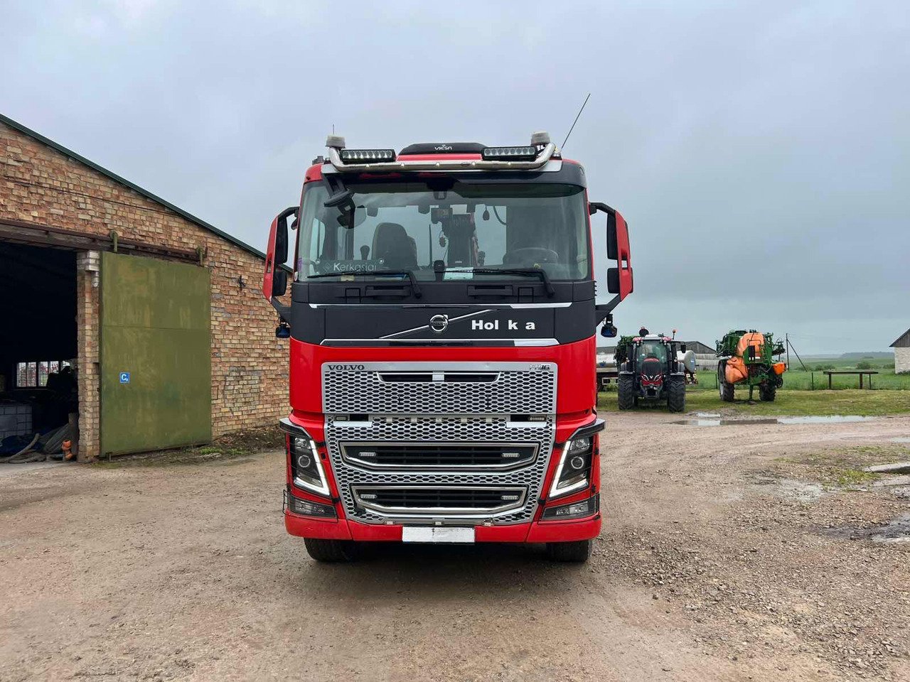 VOLVO FH16.550 - מגרסת עץ: תמונה 2 VOLVO FH16.550 - מגרסת עץ: תמונה 2