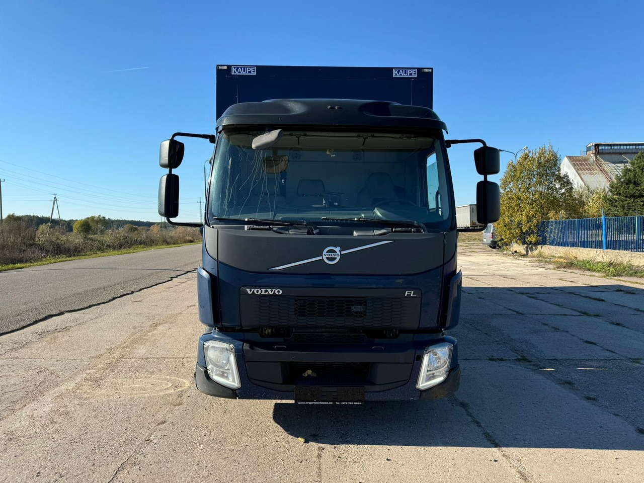 VOLVO FL 240 - משאית תיבה: תמונה 4 VOLVO FL 240 - משאית תיבה: תמונה 4
