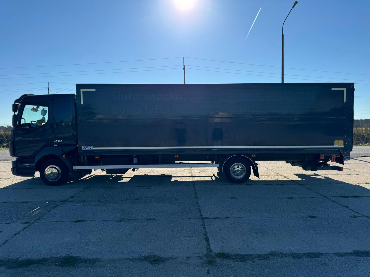 VOLVO FL 240 - משאית תיבה: תמונה 5 VOLVO FL 240 - משאית תיבה: תמונה 5
