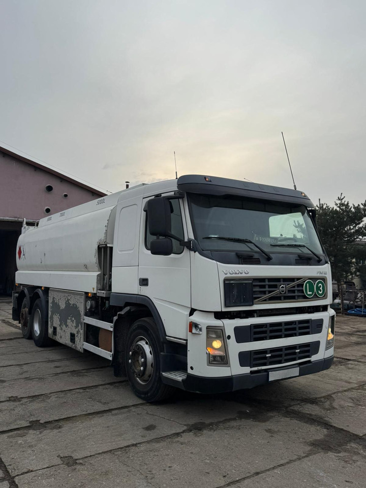 VOLVO FM12.380 - משאית מכל: תמונה 5 VOLVO FM12.380 - משאית מכל: תמונה 5