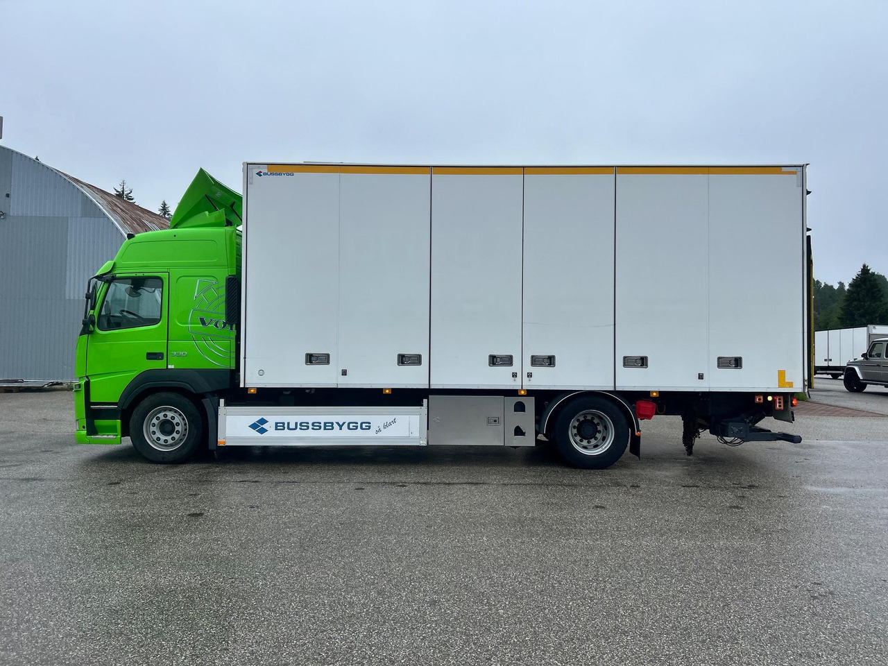 VOLVO FM330 - משאית תיבה: תמונה 5 VOLVO FM330 - משאית תיבה: תמונה 5