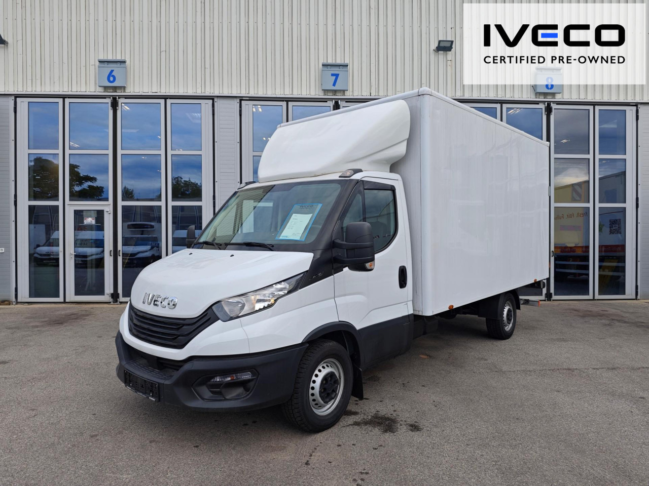 IVECO Koffer-LBW - משאית עם שלדת תא: תמונה 4 IVECO Koffer-LBW - משאית עם שלדת תא: תמונה 4