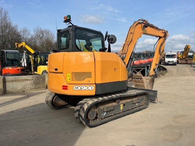 Case CX 90 D - מיני מחפר: תמונה 4 Case CX 90 D - מיני מחפר: תמונה 4