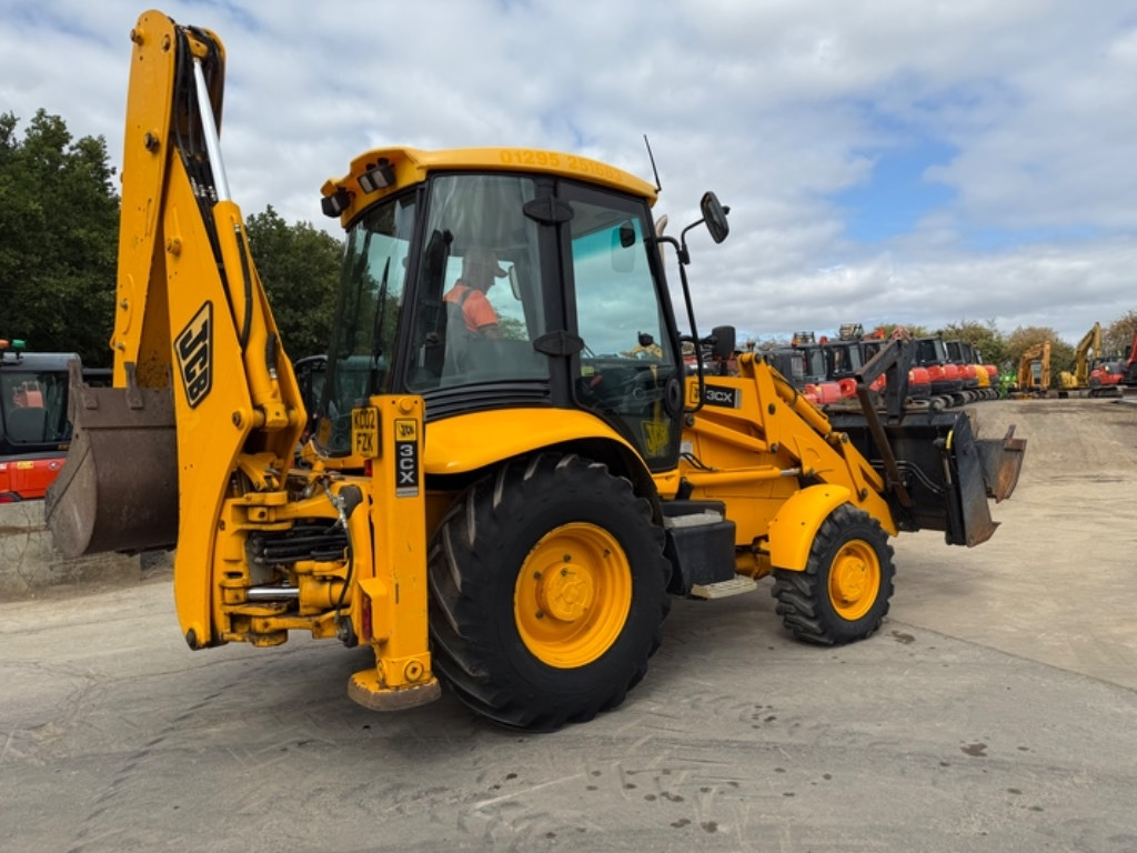 JCB 3 CX - מחפרון: תמונה 3 JCB 3 CX - מחפרון: תמונה 3