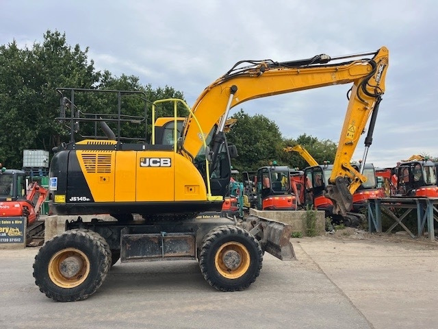 JCB JS 145 W - מחפר גלגלים: תמונה 1 JCB JS 145 W - מחפר גלגלים: תמונה 1