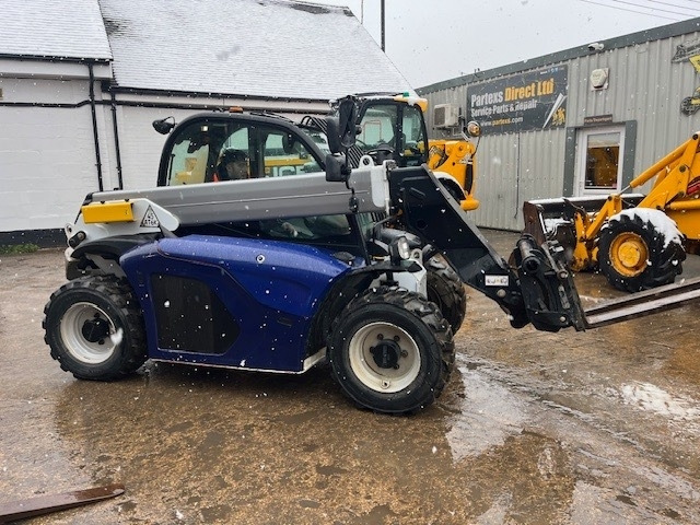 Manitou MT 420 H - מפעיל טלסקופי: תמונה 1 Manitou MT 420 H - מפעיל טלסקופי: תמונה 1