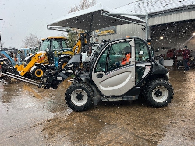 Manitou MT 420 H - מפעיל טלסקופי: תמונה 5 Manitou MT 420 H - מפעיל טלסקופי: תמונה 5