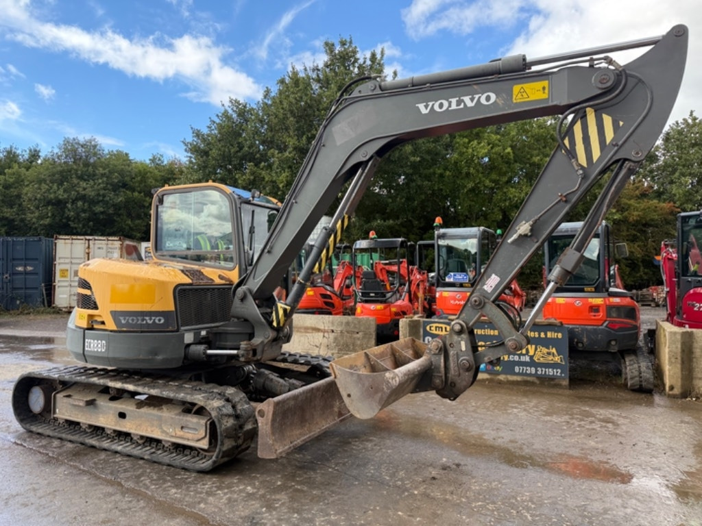 Volvo ECR 88 D - מיני מחפר: תמונה 2 Volvo ECR 88 D - מיני מחפר: תמונה 2