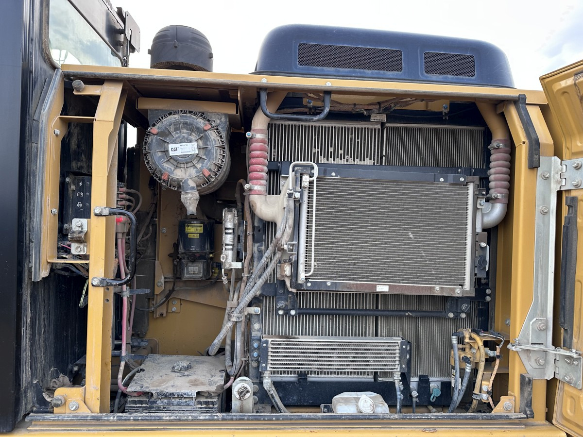 מחפר סורק CATERPILLAR 323 EL Deutsche Maschine! Top !!!: תמונה 23