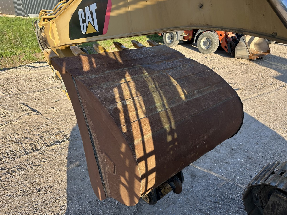 מחפר סורק CATERPILLAR 324 E LN Deutsche Maschine! Top !!!: תמונה 35