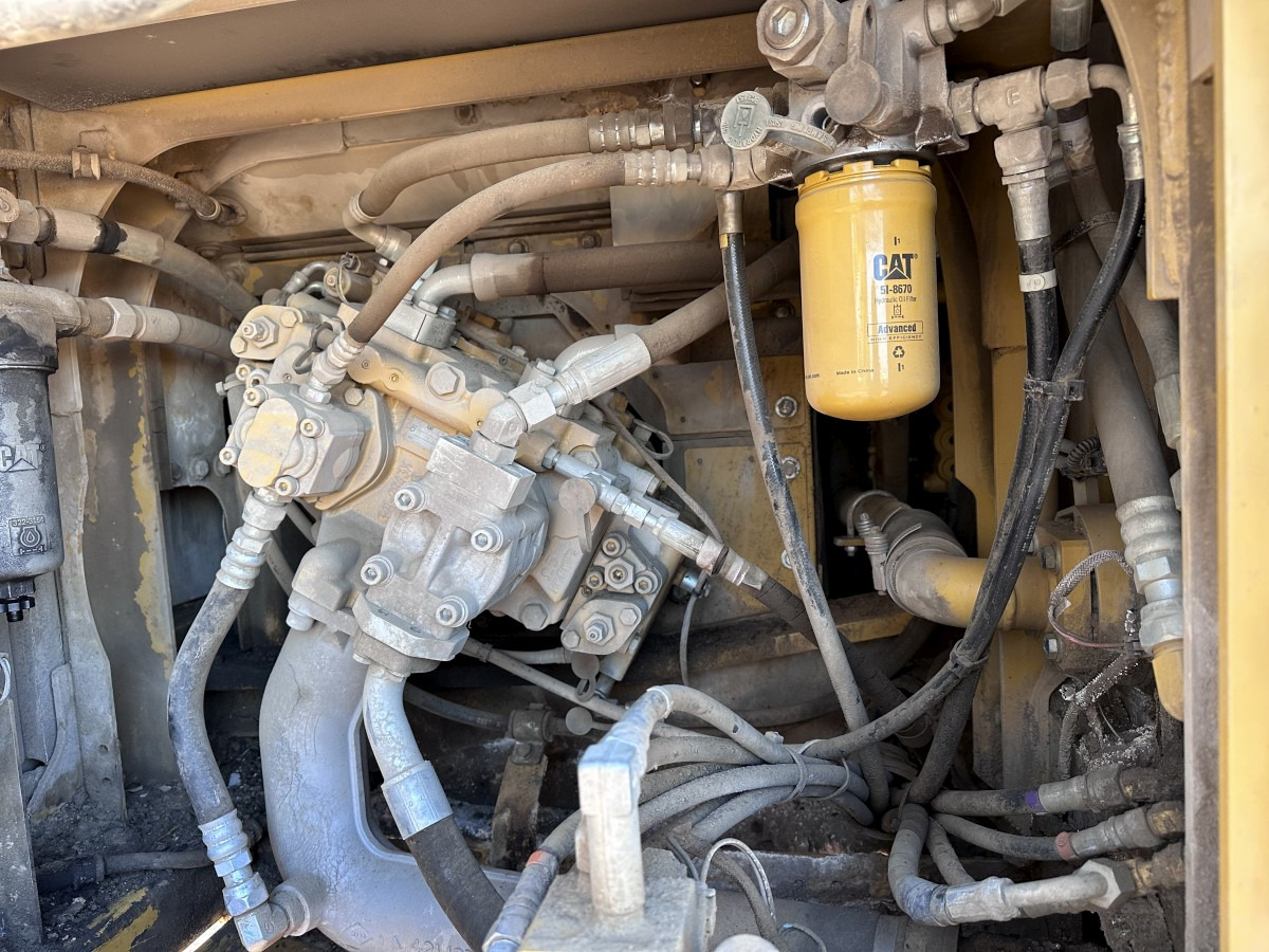 מחפר סורק CATERPILLAR 324 E LN Deutsche Maschine! Top !!!: תמונה 29