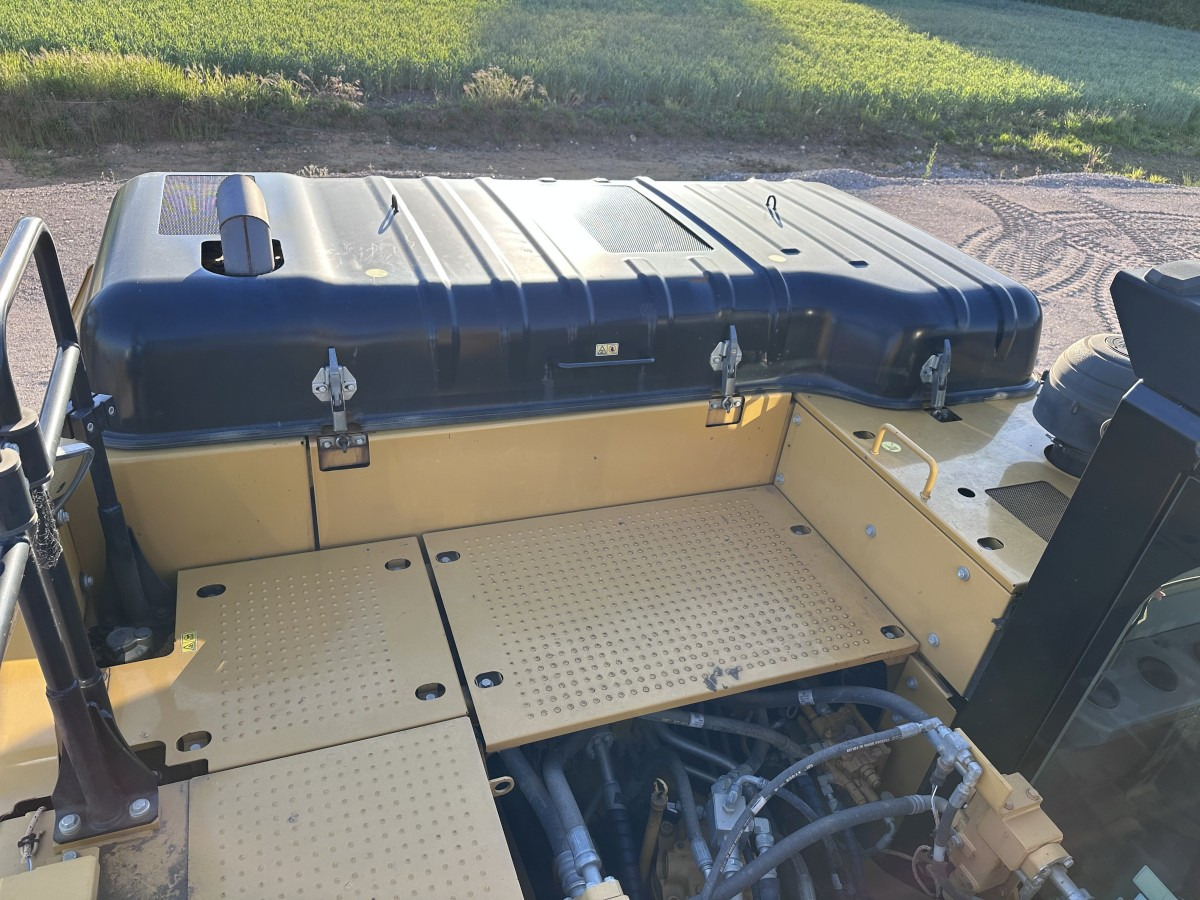 מחפר סורק CATERPILLAR 324 E LN Deutsche Maschine! Top !!!: תמונה 25