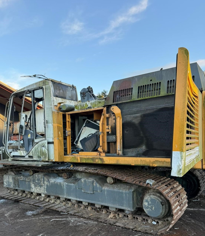 LIEBHERR LRB 155 for parts breaking dismantling - נהג קורה: תמונה 1 LIEBHERR LRB 155 for parts breaking dismantling - נהג קורה: תמונה 1
