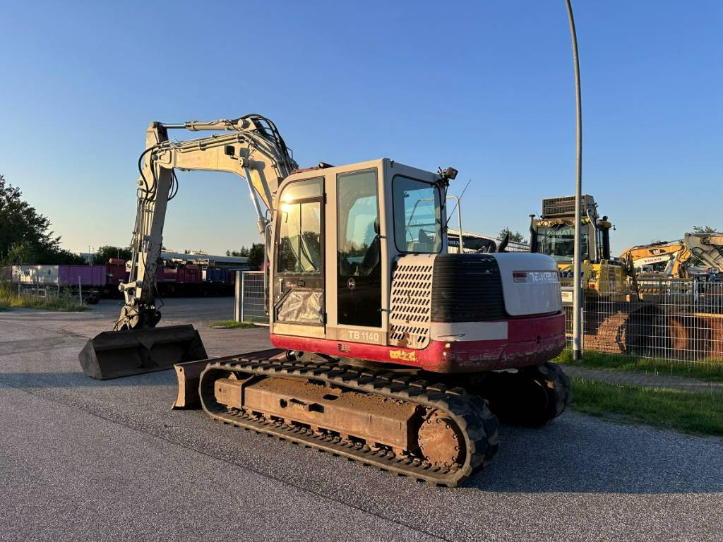 Takeuchi TB 1140 + ISUZU Motor Klima 14.3 Tonnen ! - מחפר סורק: תמונה 5 Takeuchi TB 1140 + ISUZU Motor Klima 14.3 Tonnen ! - מחפר סורק: תמונה 5
