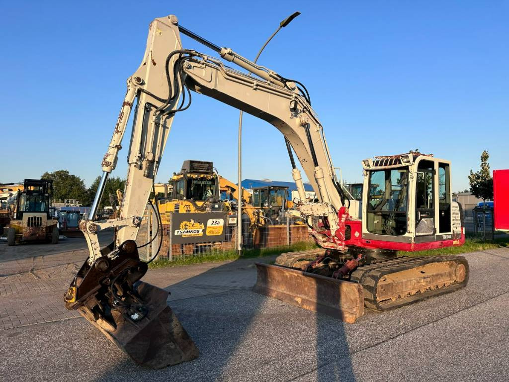 Takeuchi TB 1140 + ISUZU Motor Klima 14.3 Tonnen ! - מחפר סורק: תמונה 3 Takeuchi TB 1140 + ISUZU Motor Klima 14.3 Tonnen ! - מחפר סורק: תמונה 3