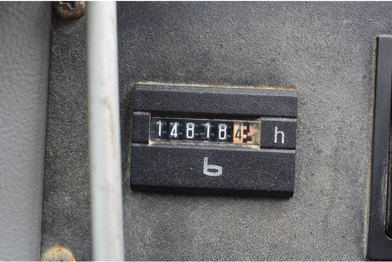 עגורן לכל שטח Liebherr LTM 1030-2: תמונה 13