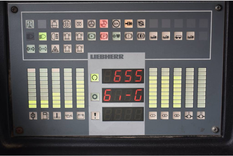 עגורן לכל שטח Liebherr LTM 1030-2: תמונה 11