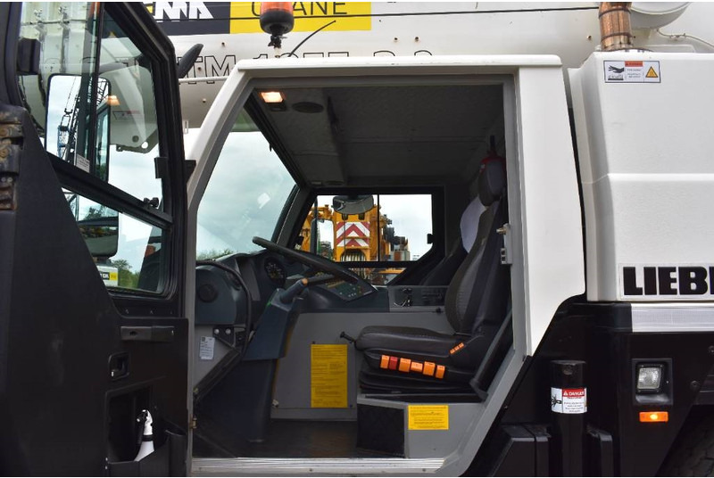 עגורן לכל שטח Liebherr LTM1055-3.2: תמונה 9