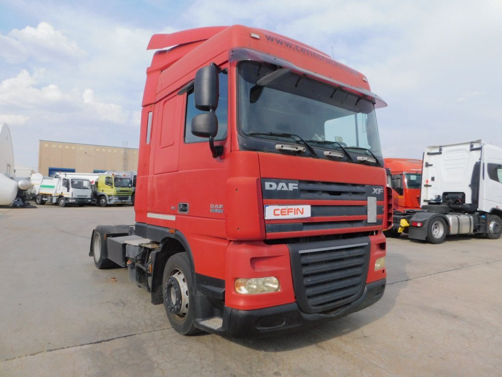 Daf Xf 105410 - יחידת טרקטור: תמונה 2 Daf Xf 105410 - יחידת טרקטור: תמונה 2