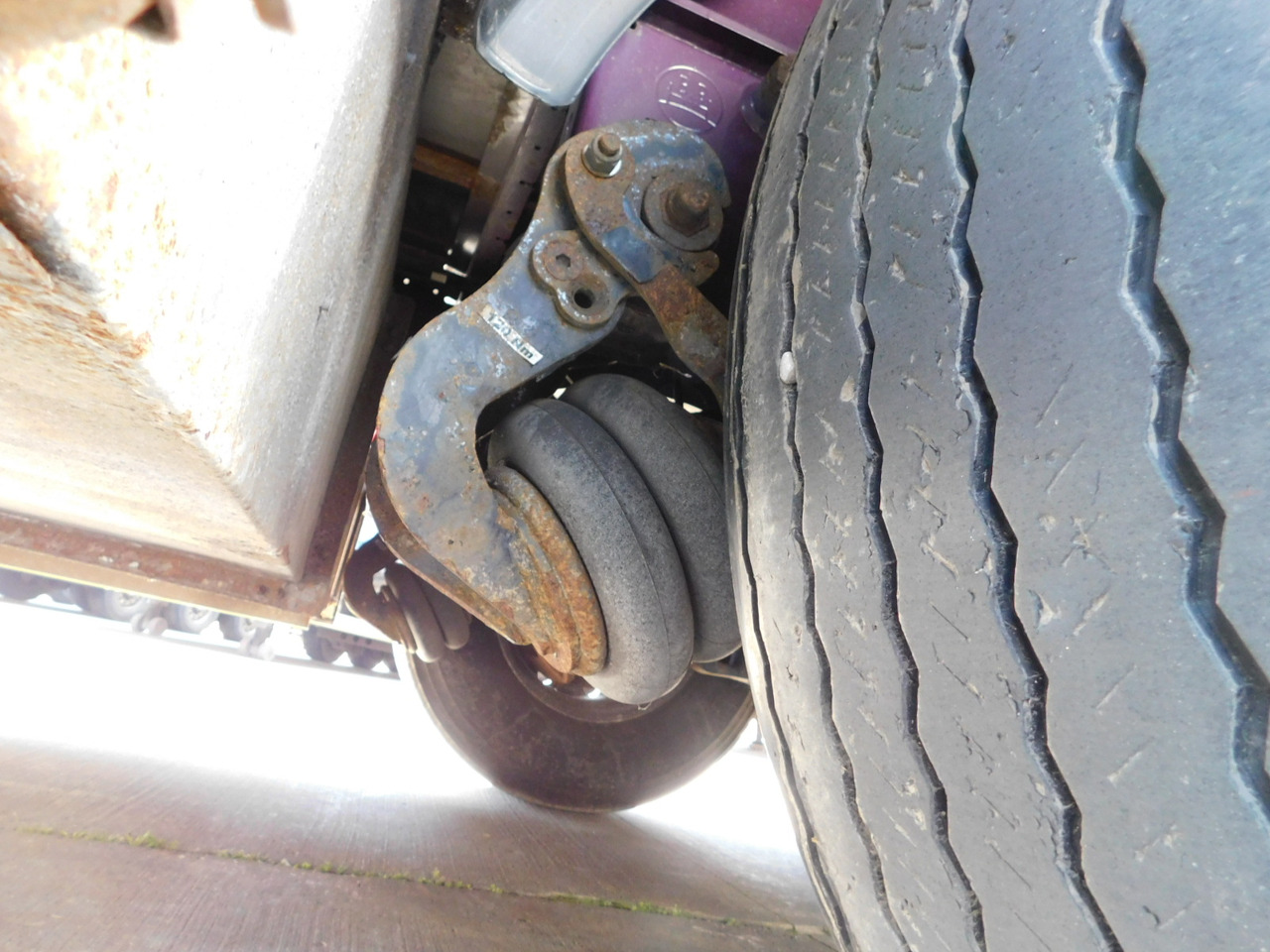 סמיטריילר עם וילונות צד Fliegl Sds 390: תמונה 8